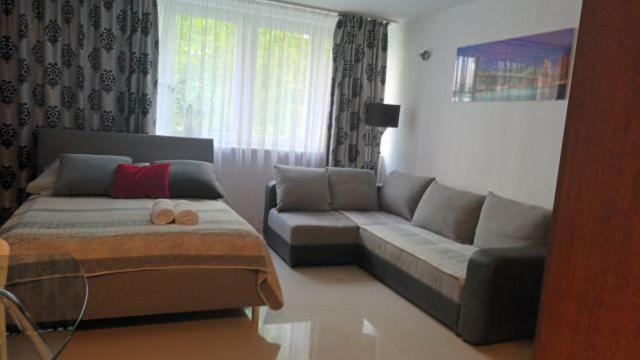 Apartmán Cherry Apartament W Scislym Centrum Varšava Exteriér fotografie